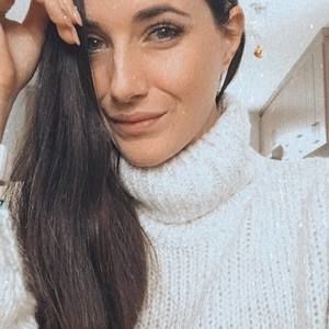 Meet your Posher, Francesca